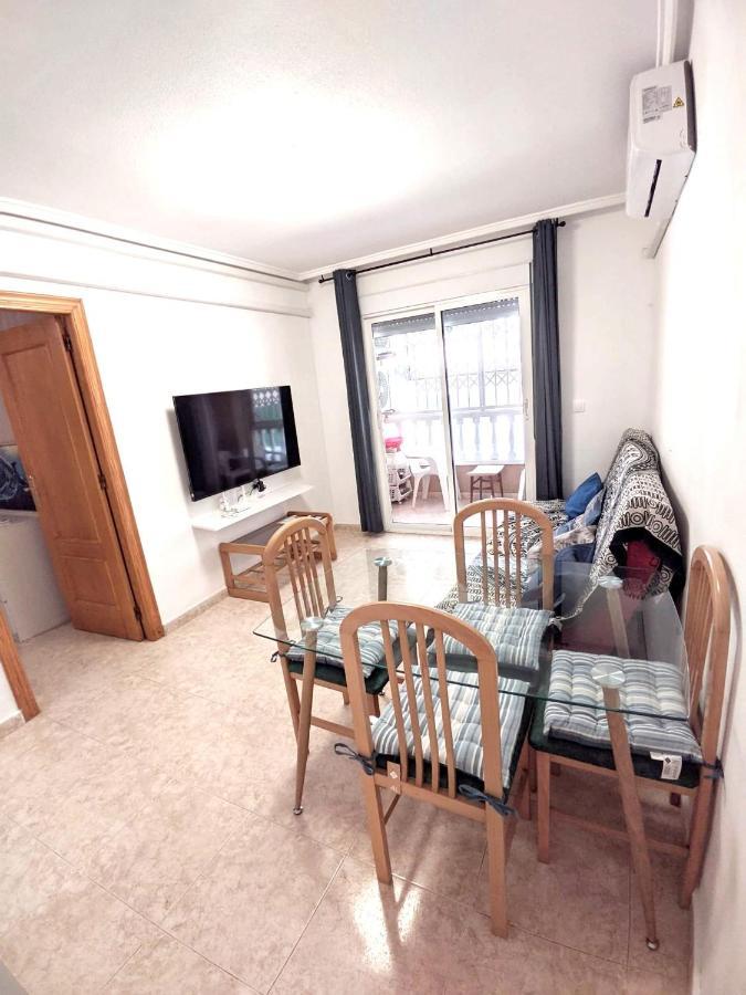 Modern Apartment 3Mins Walk To Playa Del Cura Beach Torrevieja Extérieur photo